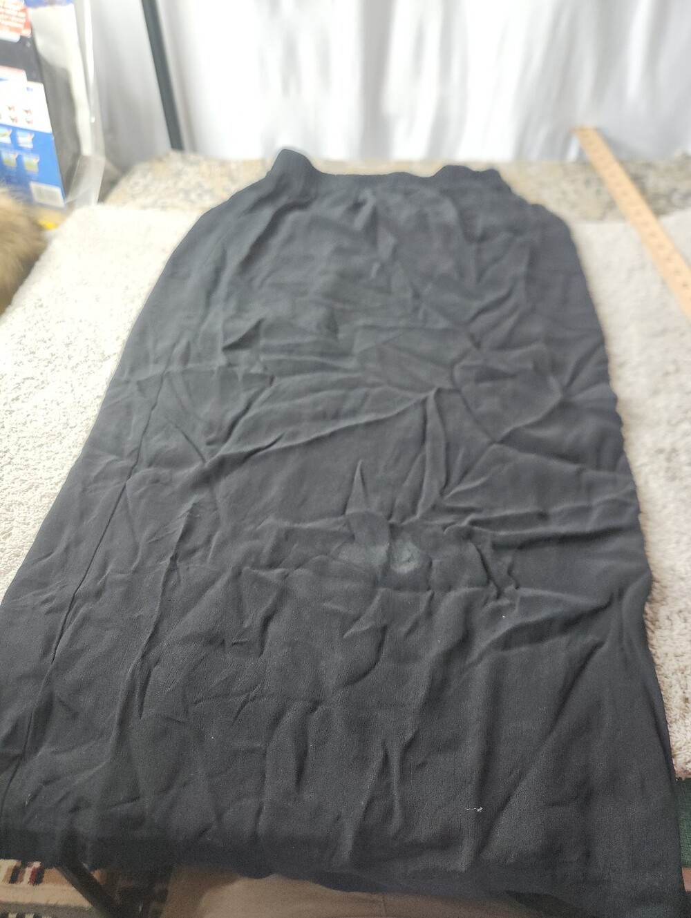 Women's Long Black Skirt With Split In Back - Unknown Brand - S